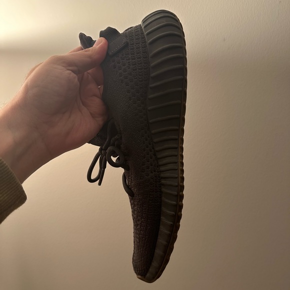 Yeezy 350 V2 Cinder - Picture 6 of 13